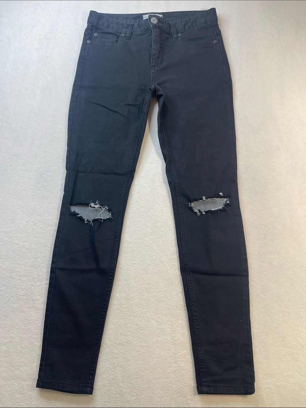 Free People Black WOMENS SKINNY  W26 Jeans Label Detail DISTRESSED YKk